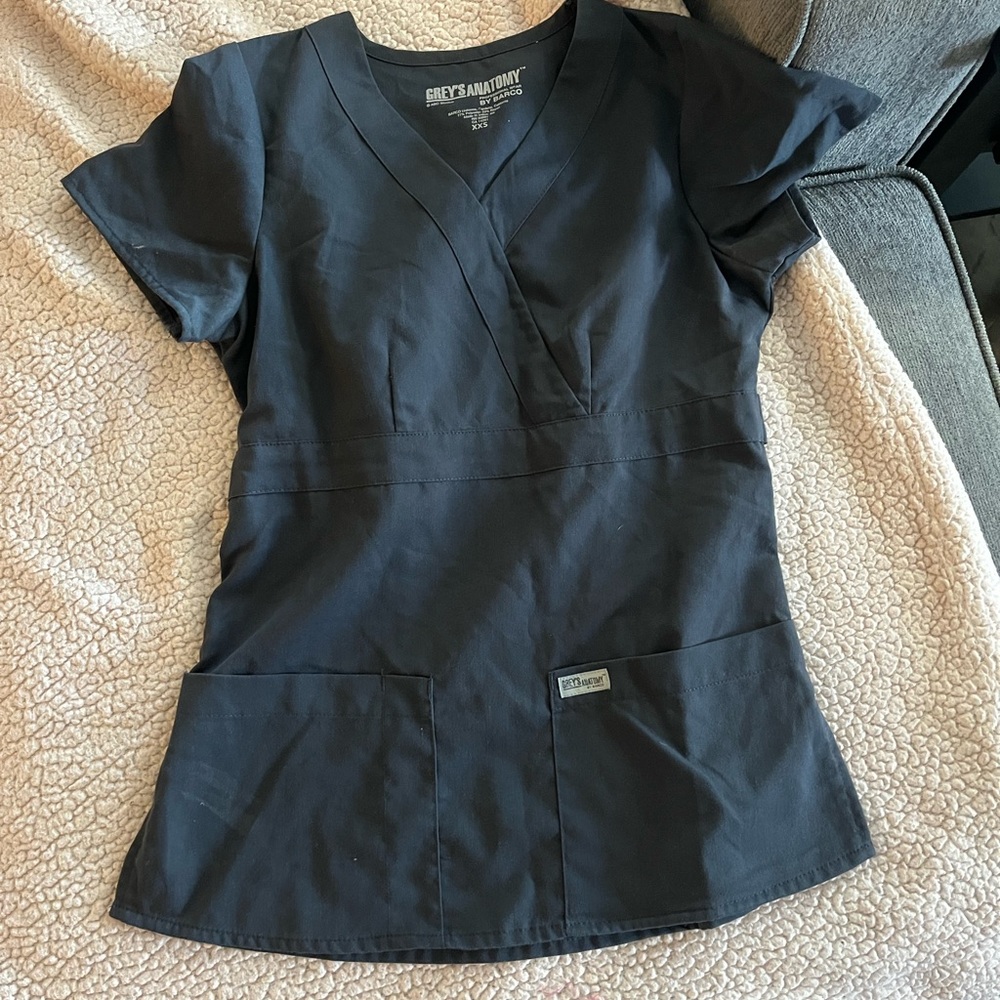 Greys Anatomy womens scrub top XXS